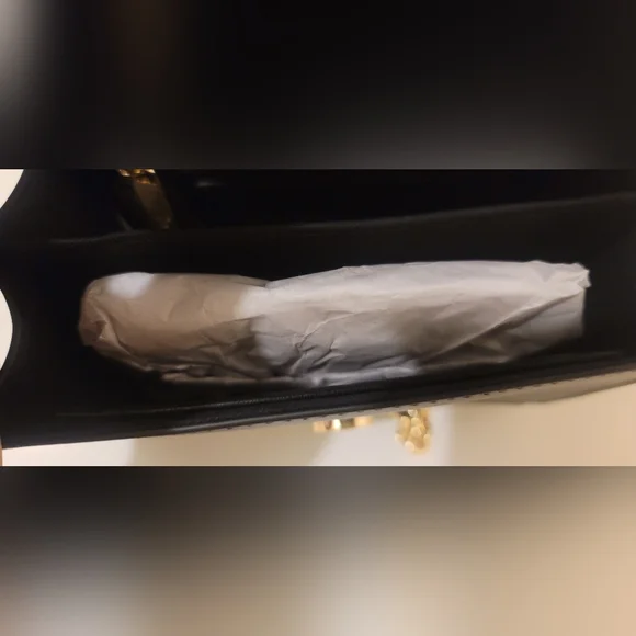 Ted Baker Livia Leather Crossbody Bag - Picture 7 of 12